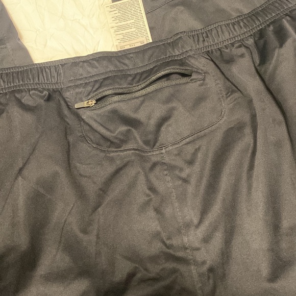 Nike Joggers - Picture 4 of 4